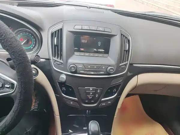 Buick Regal 2015