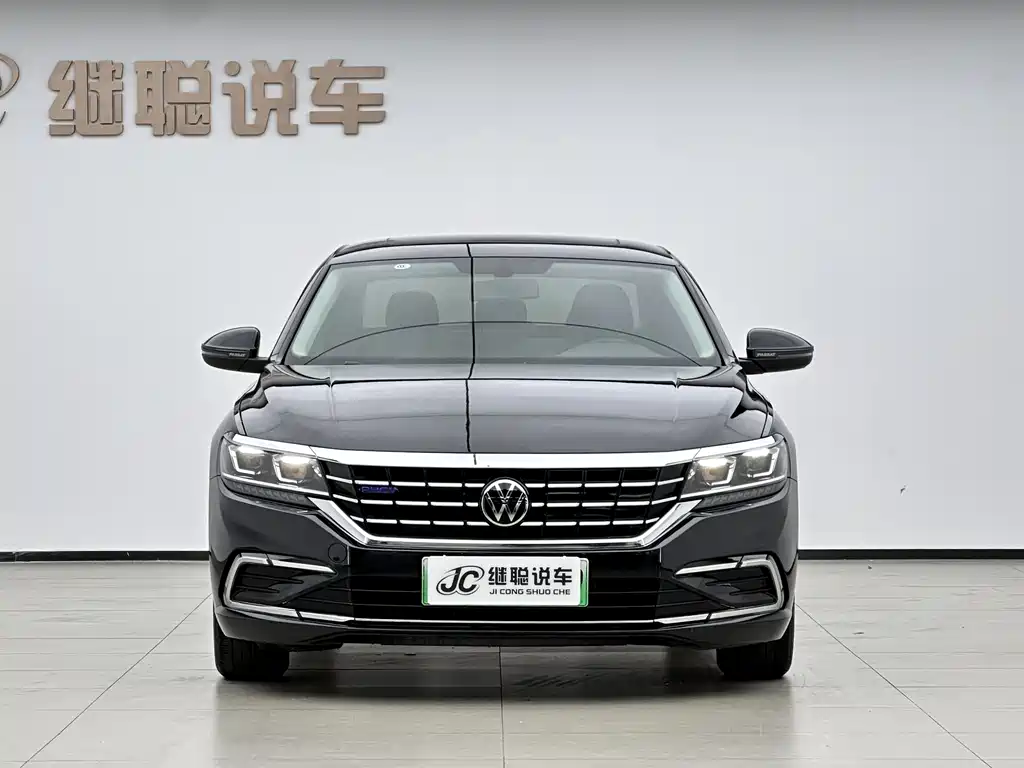 Volkswagen Passat New Energy 2021 — фото 3
