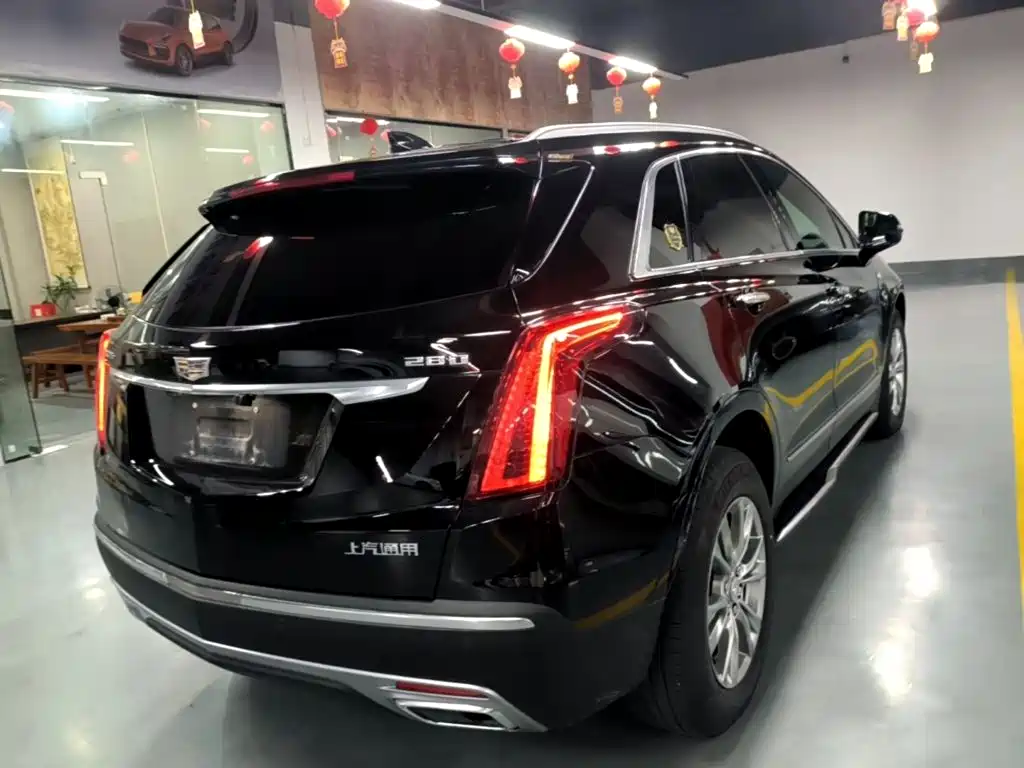 Cadillac XT5 2021 — фото 7