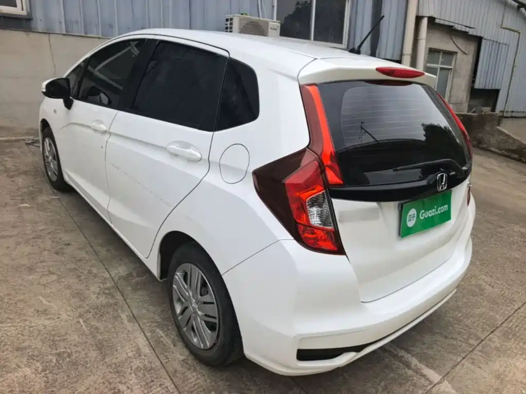 Honda Fit 2018 — фото 5