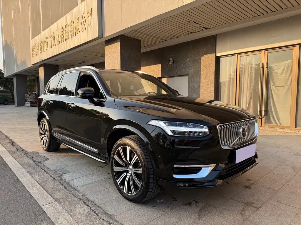 Volvo XC90 2020 — фото 8