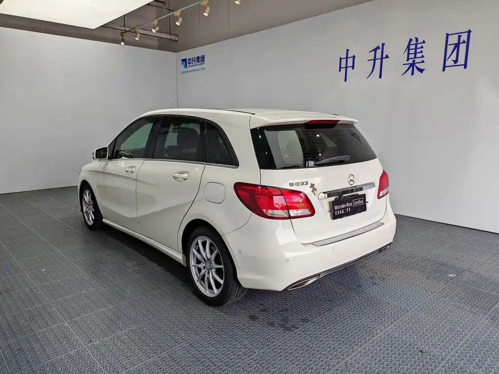 Mercedes-Benz B-Class 2015