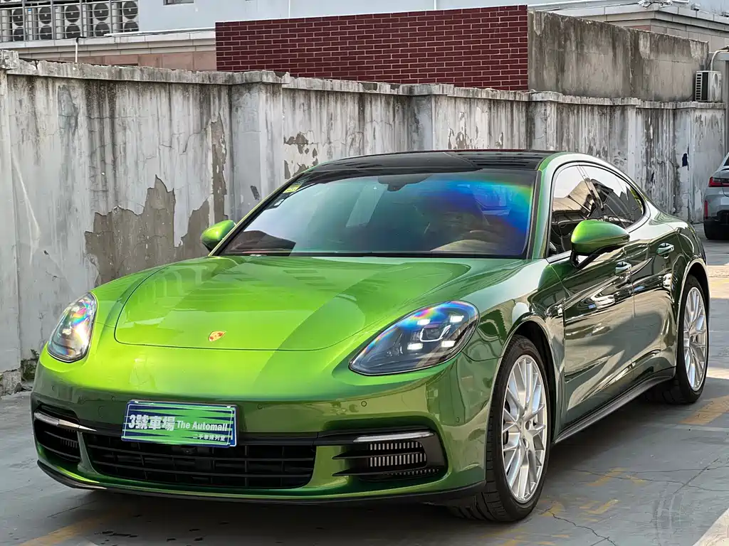 Porsche Panamera 2019