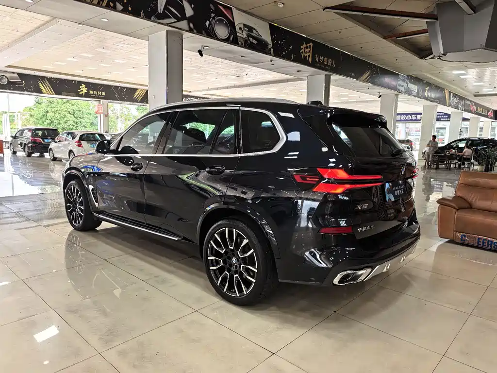 BMW X5 2024 — фото 14