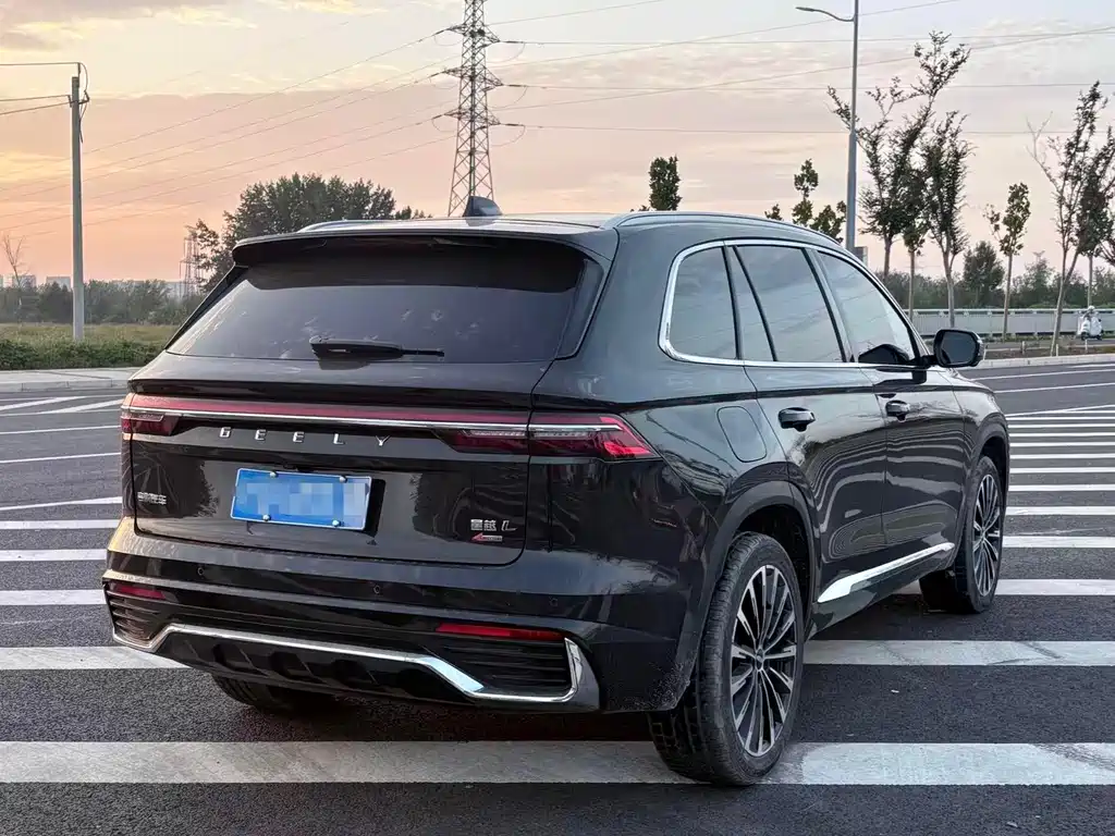 Geely Xingyue L 2024 — фото 4