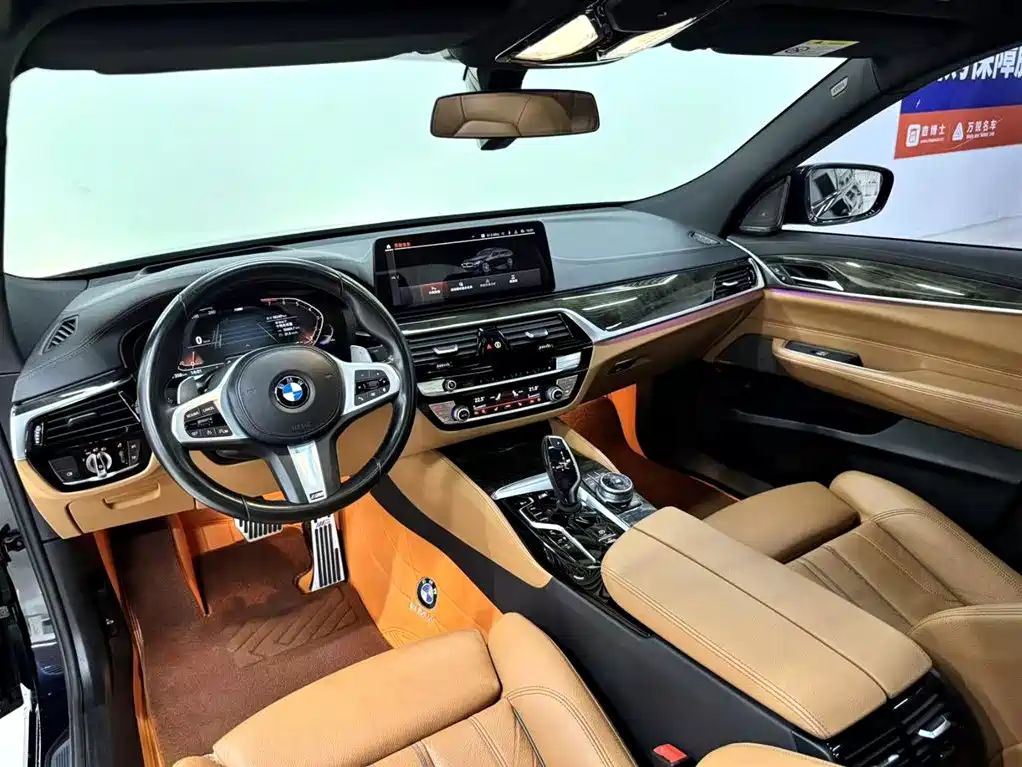 BMW 6 Series GT 2022 — фото 24