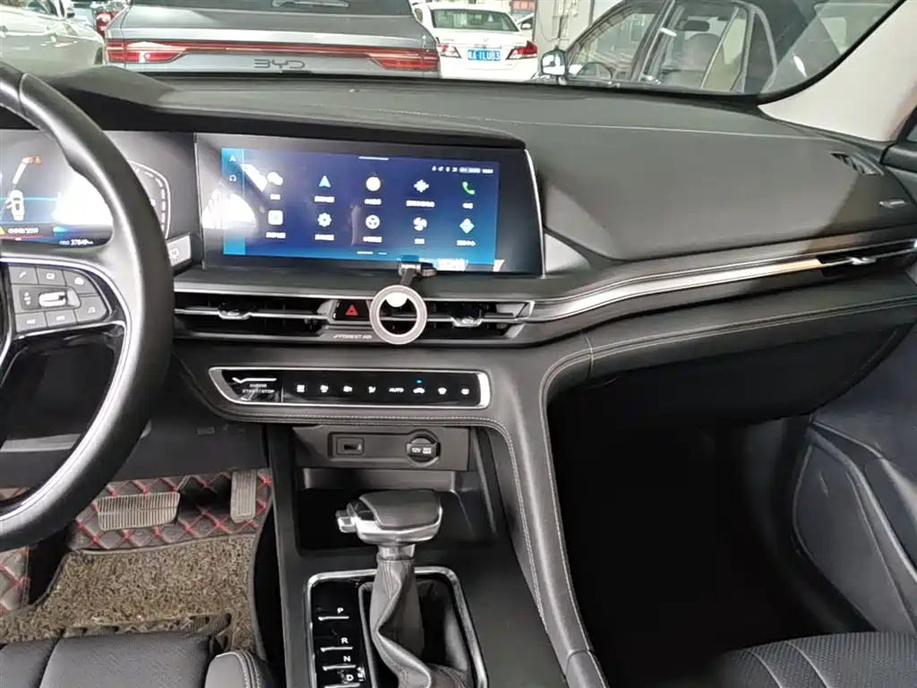 Changan CS75 PLUS 2021 — фото 13