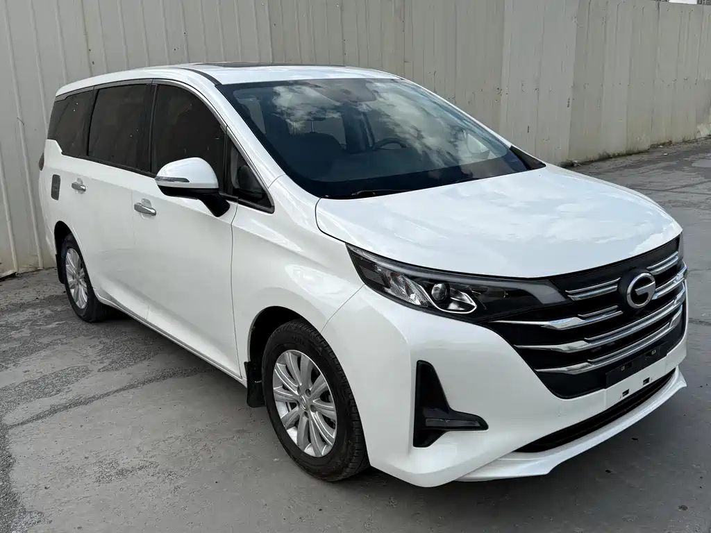 GAC Motor Trumpchi M6 2020 — фото 3