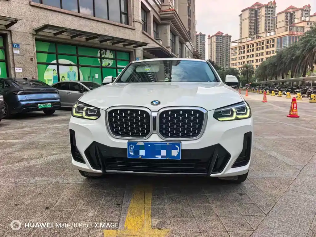 BMW X4 2022 — фото 2