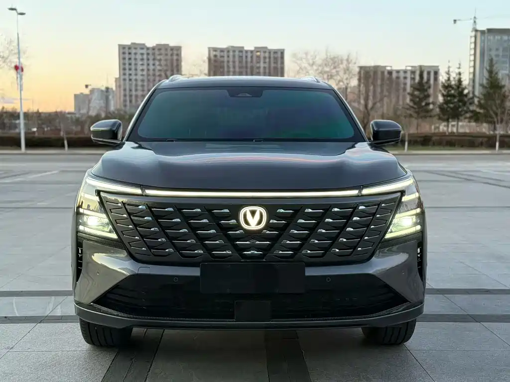 Changan CS75 PLUS 2025 — фото 2