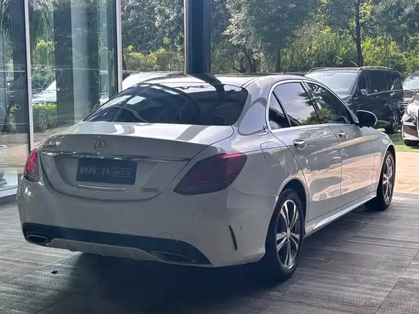 Mercedes-Benz C-Class 2016