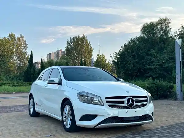 Mercedes-Benz A-Class 2014