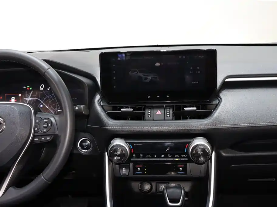 Toyota Wildlander 2023 — фото 14