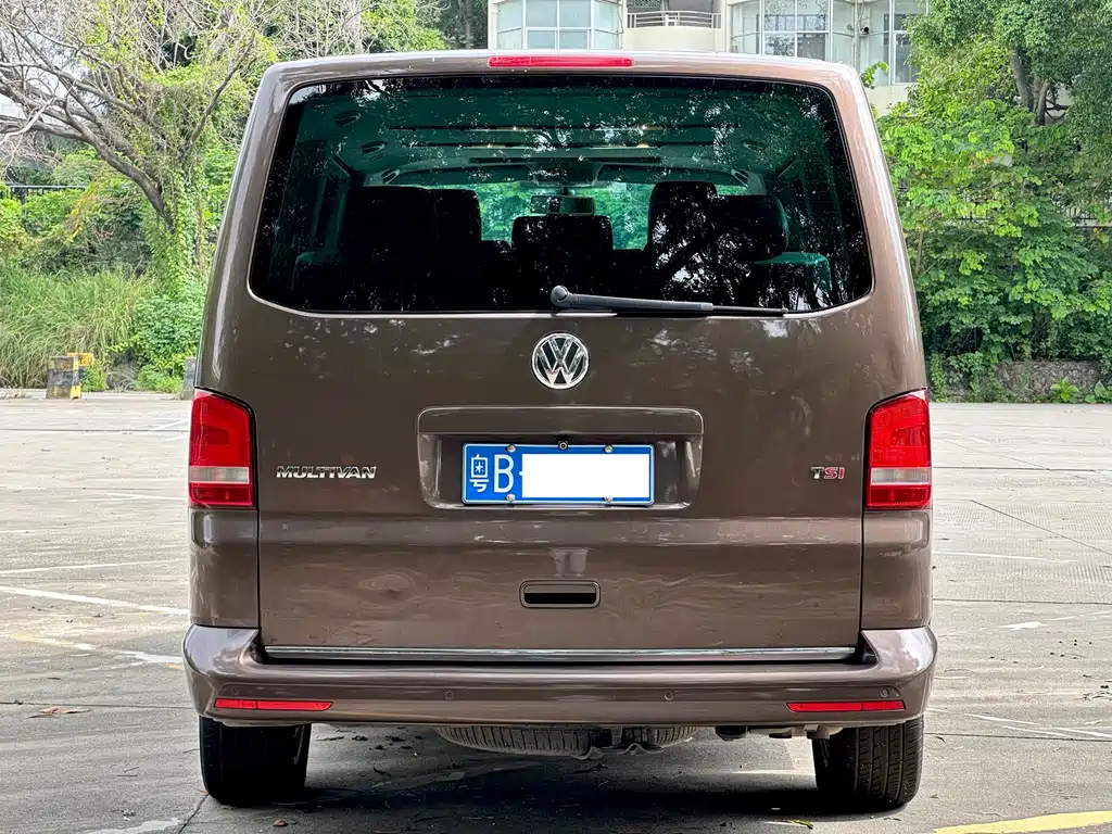 Volkswagen Multivan 2015 — фото 5