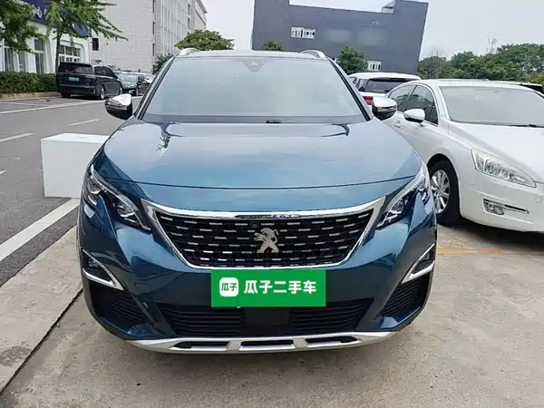 Peugeot 5008 2017