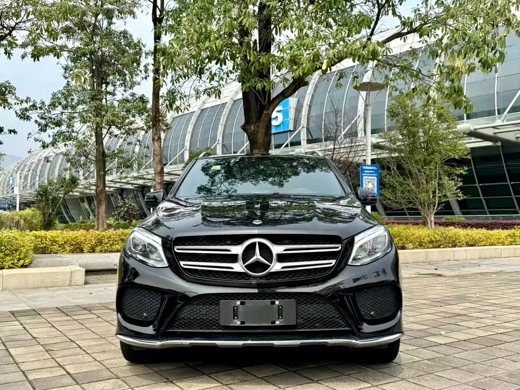 Mercedes-Benz GLE 2018 — фото 2