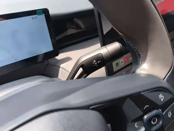 Lynk & Co Z20 2025