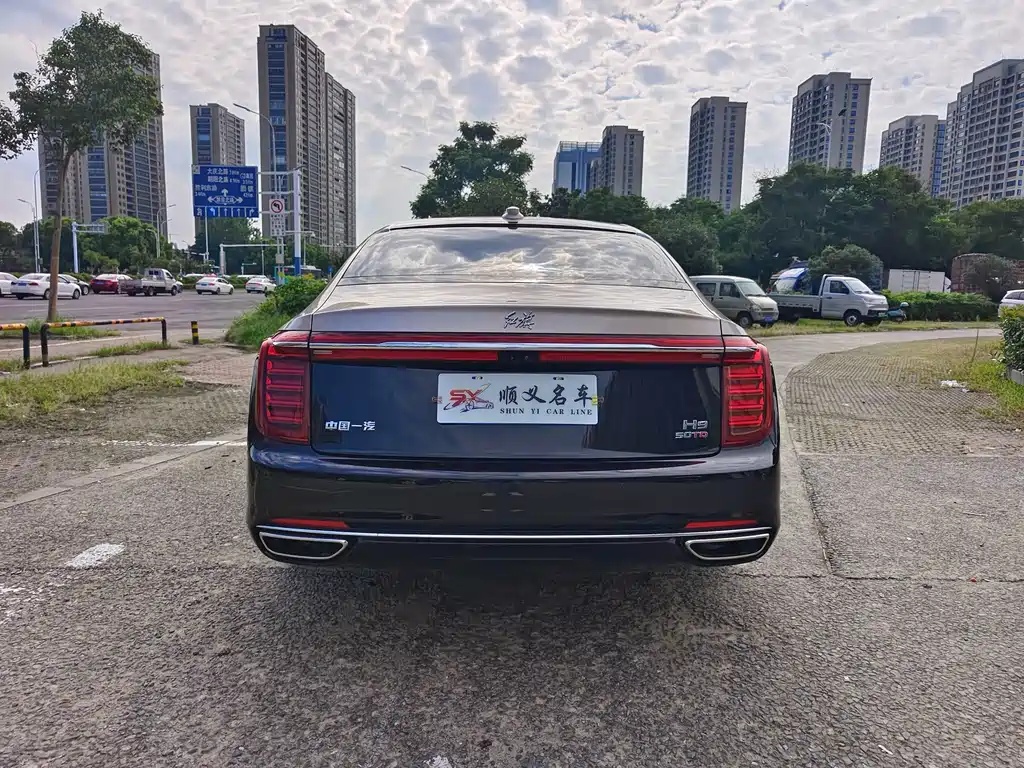 Hongqi H9 2022 — фото 3