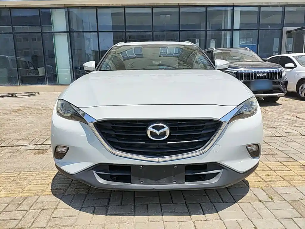 Mazda CX-4 2017 — фото 3