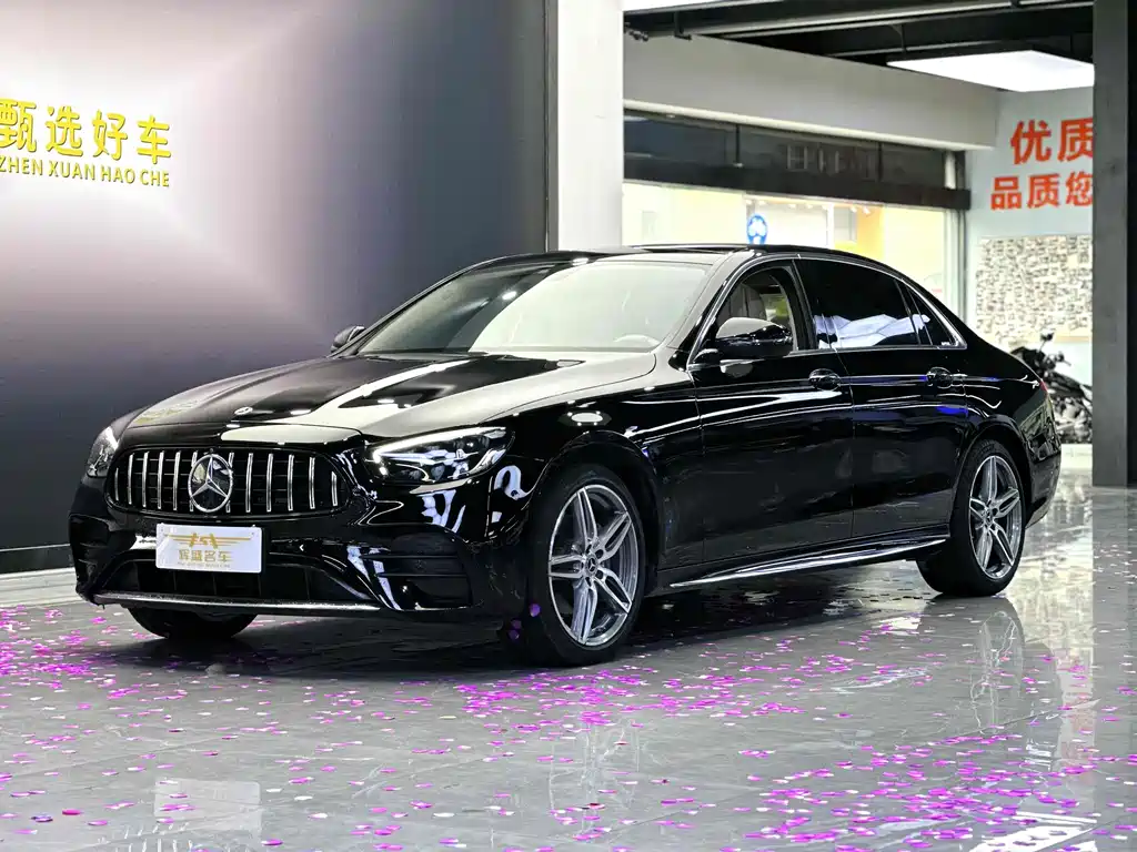 Mercedes-Benz E-Class 2022 — фото 1