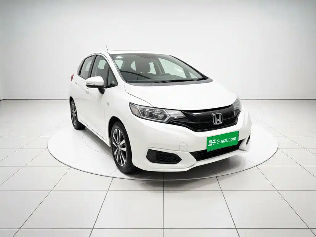 Honda Fit 2019 — фото 3