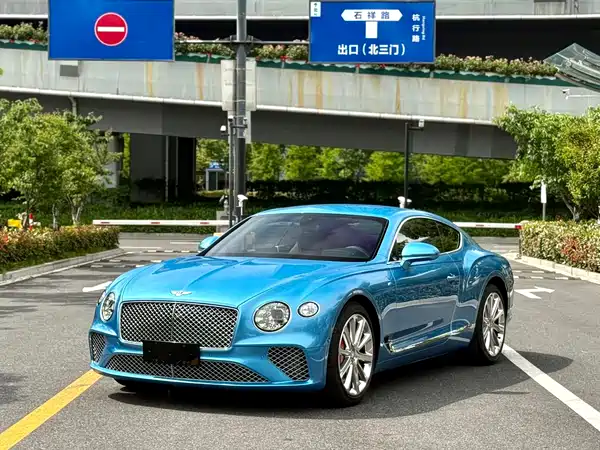 Bentley Continental 2022