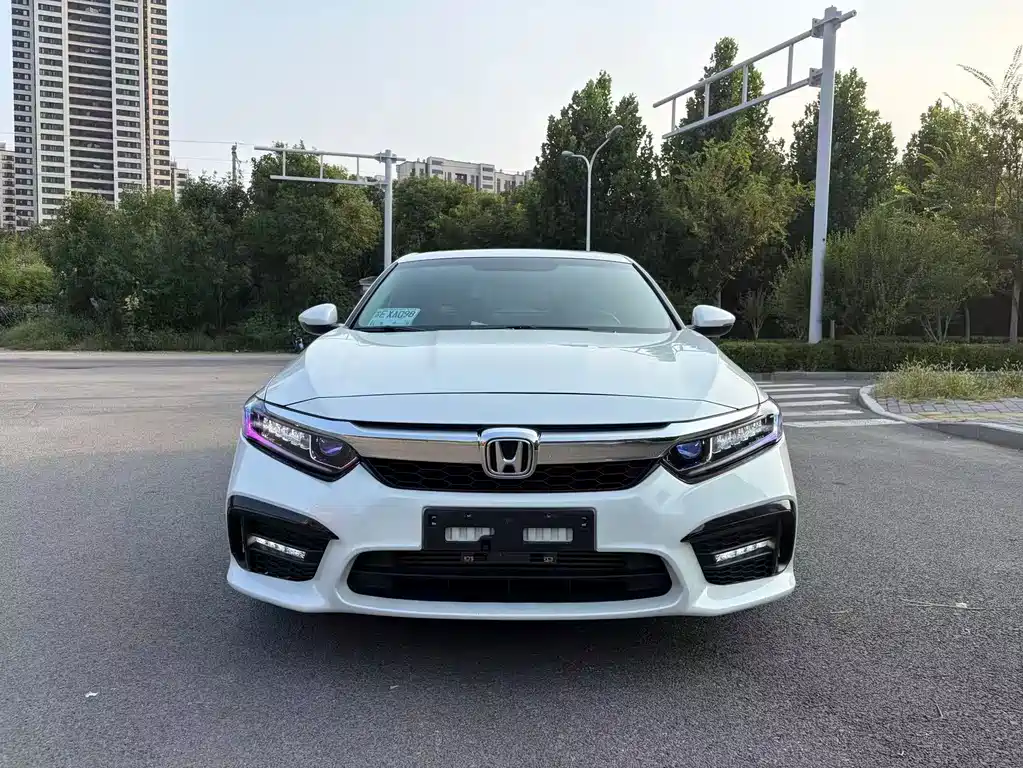 Honda Inspire 2021 — фото 3