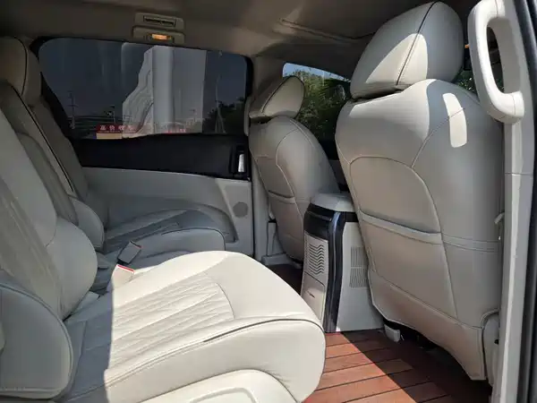 Buick GL8 2021