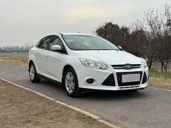 Ford Focus 2012