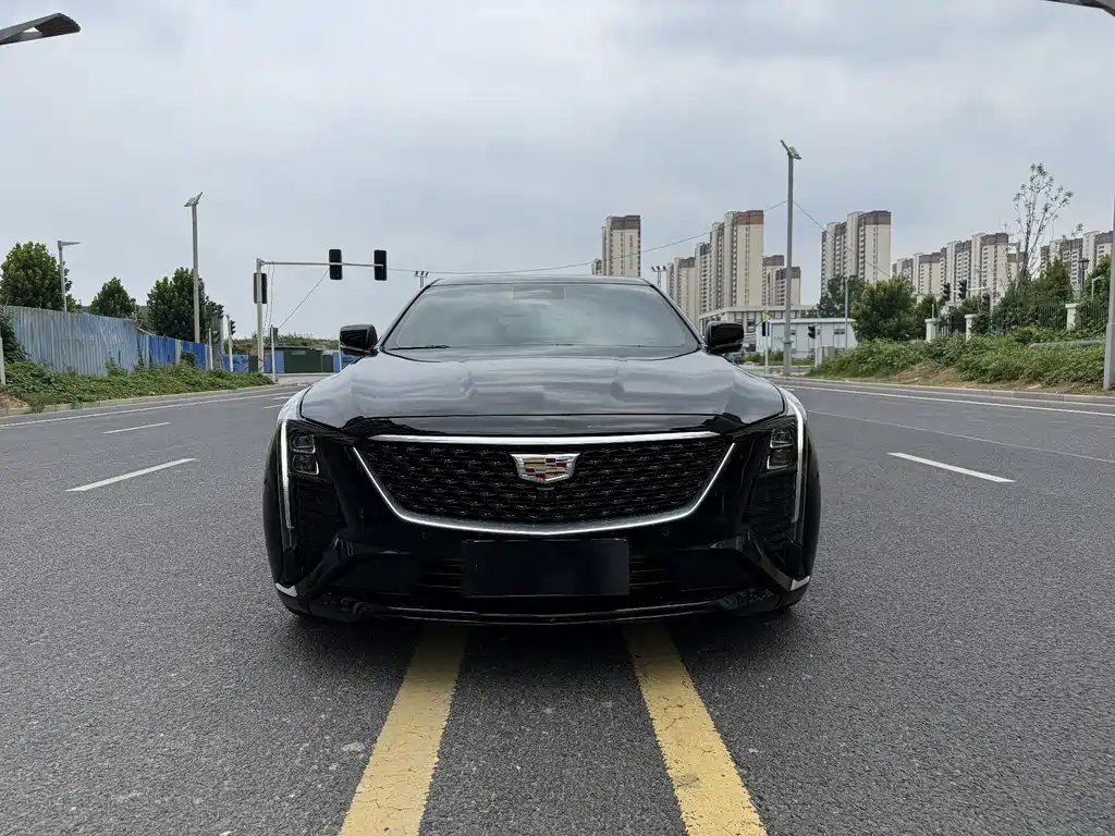 Cadillac CT5 2025 — фото 2