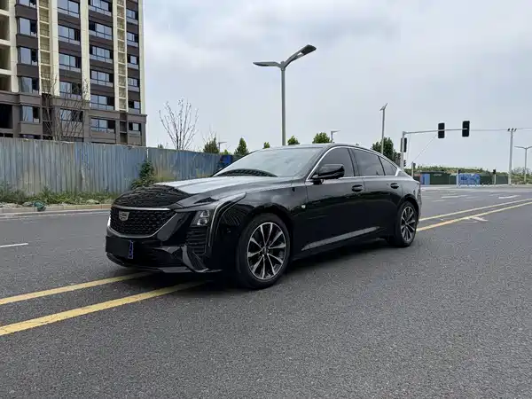 Cadillac CT5 2025