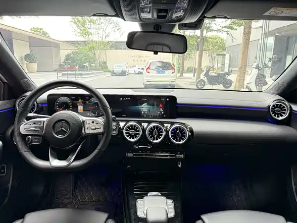 Mercedes-Benz A-Class 2022