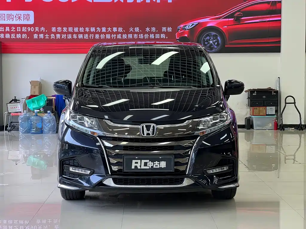 Honda Odyssey 2019 — фото 2
