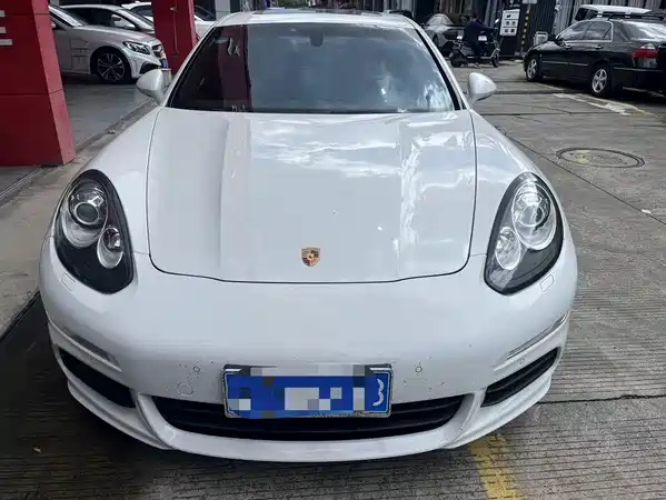Porsche Panamera 2014