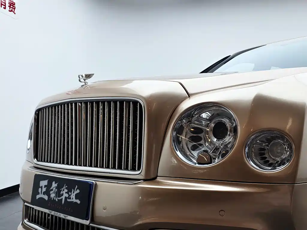 Bentley Mulsanne 2012 — фото 8