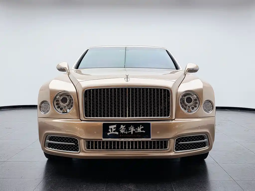 Bentley Mulsanne 2012 — фото 18