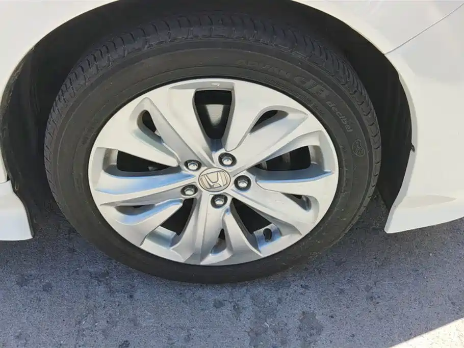 Honda Jade 2018 — фото 6
