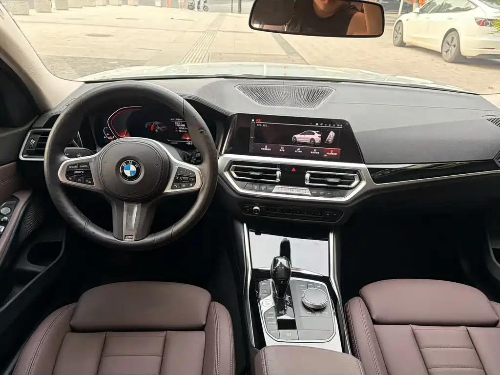 BMW 3 Series 2021