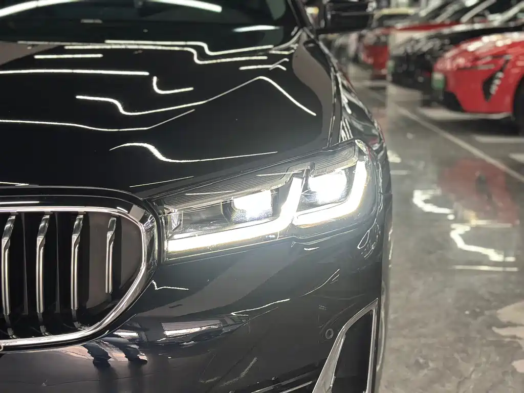 BMW 5 Series 2023
