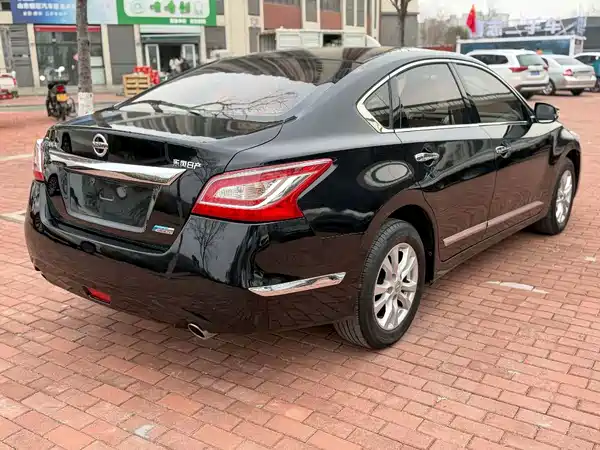 Nissan Teana 2013