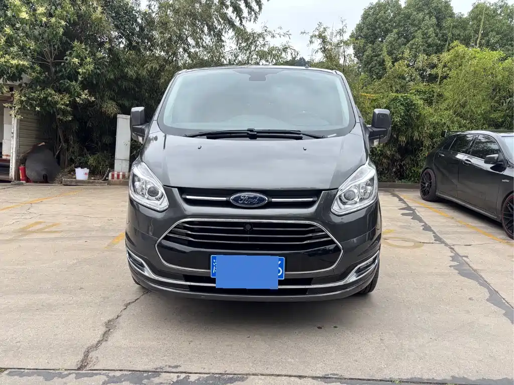Ford Tourneo 2019 — фото 2