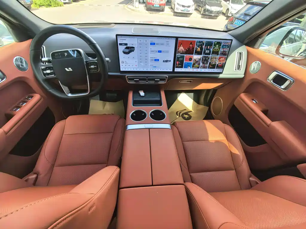 Li Auto L7 2025 — фото 12