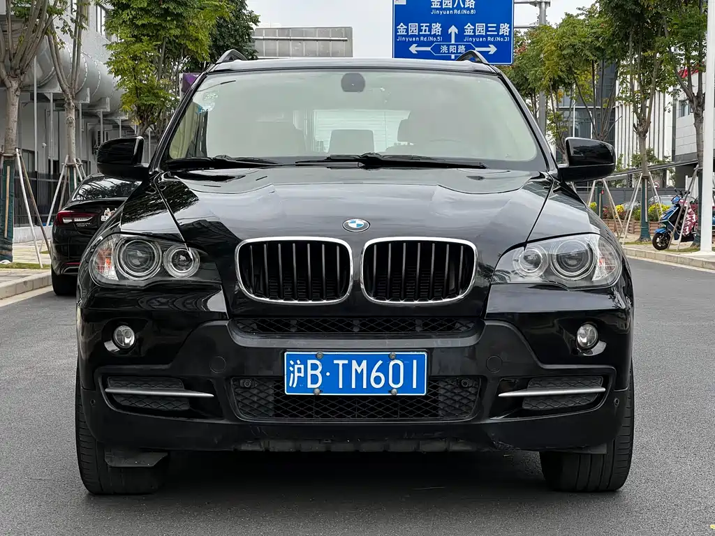 BMW X5 2009 — фото 2