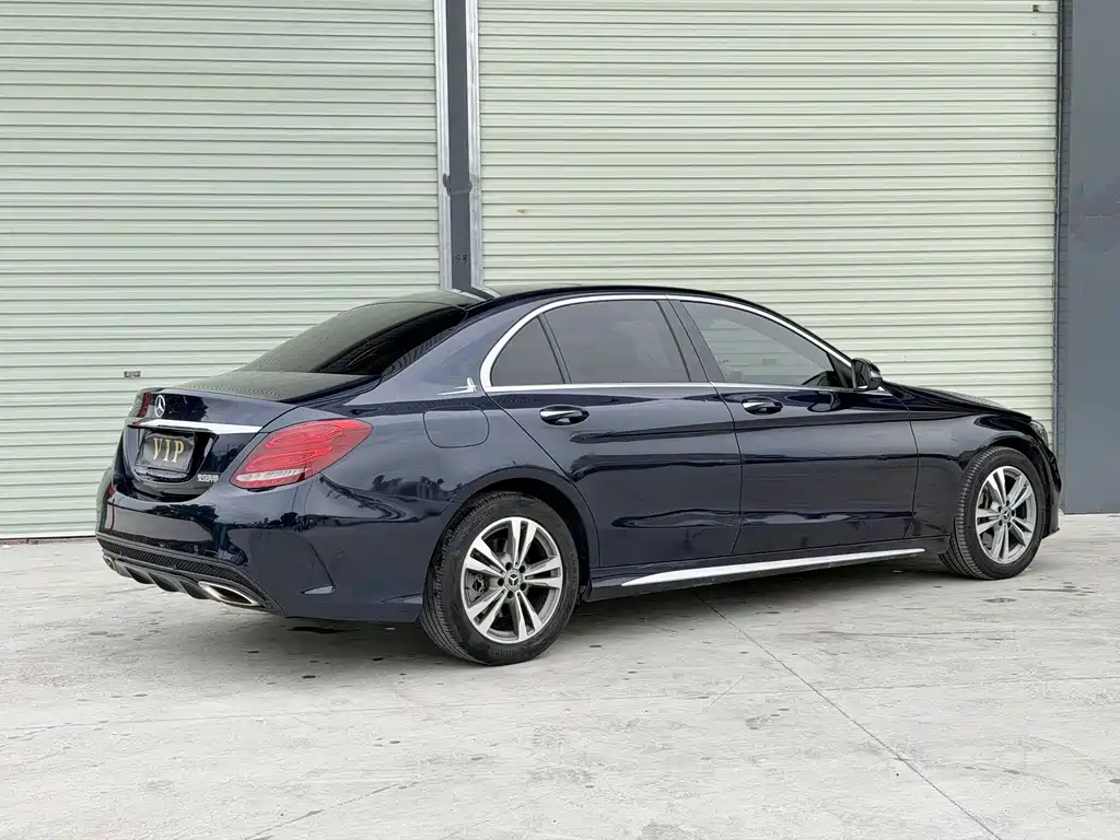 Mercedes-Benz C-Class 2018 — фото 9