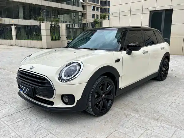 MINI Clubman 2022