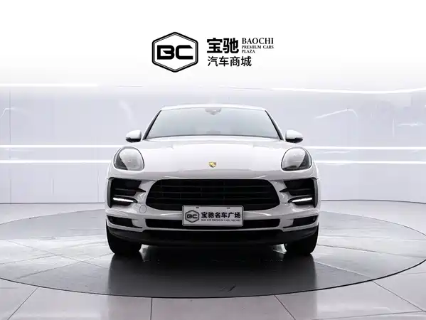 Porsche Macan 2020