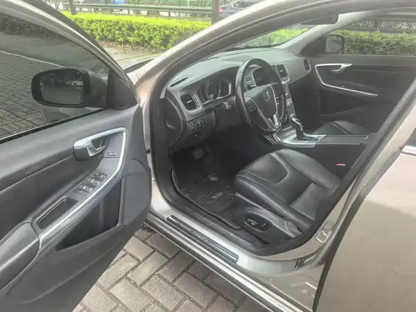 Volvo S60 2016