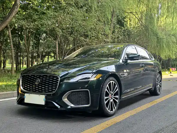 Jaguar XFL 2021