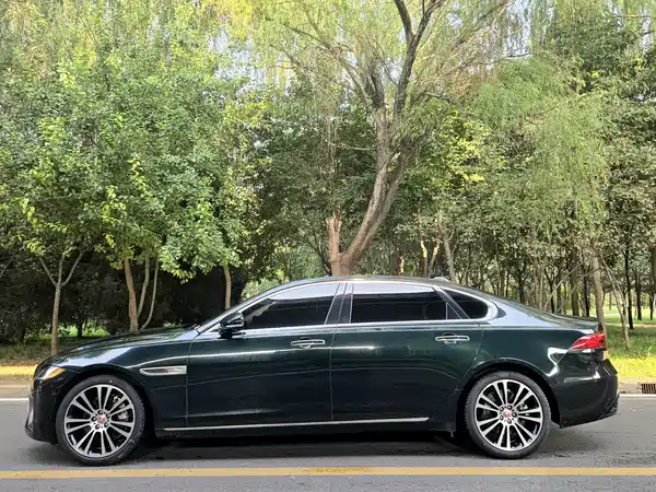Jaguar XFL 2021