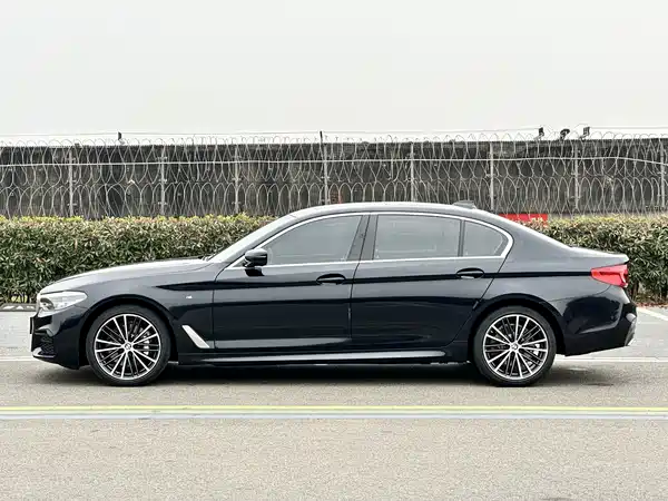 BMW 5 Series 2020